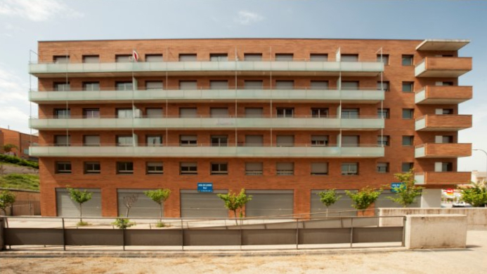 Local commercial dans Manresa, Barcelona à louer - Photo principale – Image 1 sur 1