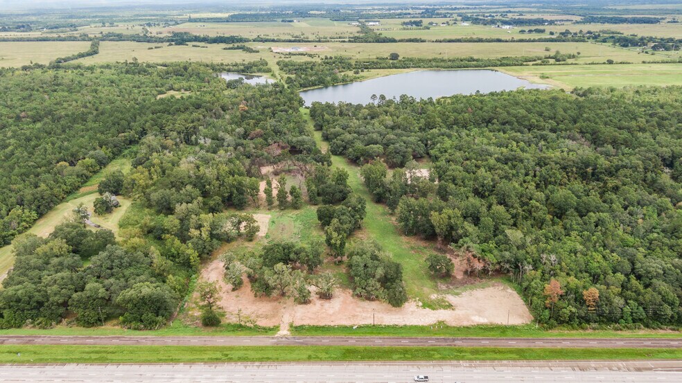 0 E Feeder Rd, Hankamer, TX à vendre - Photo de l’immeuble – Image 2 sur 12