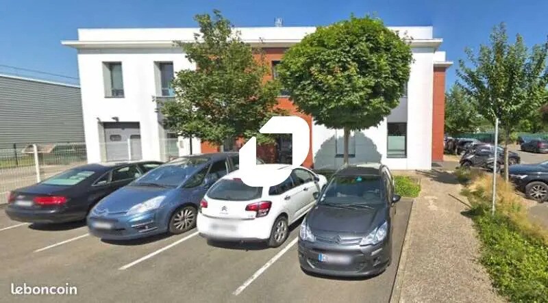 Bureau dans Croissy-sur-Seine à louer - Photo de l’immeuble – Image 2 sur 4