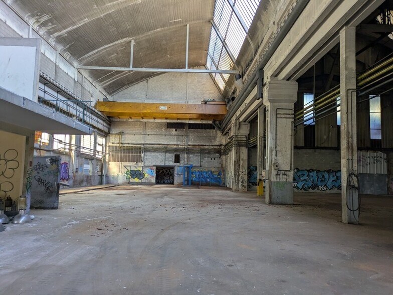 Industriel/Logistique dans Givors à louer - Photo de l’immeuble – Image 2 sur 9