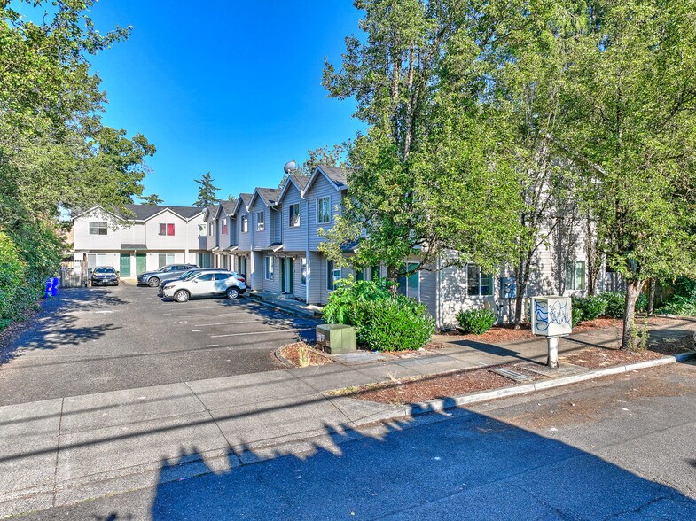 3548 SE 119th St, Portland, OR à vendre - Photo de l’immeuble – Image 3 sur 24
