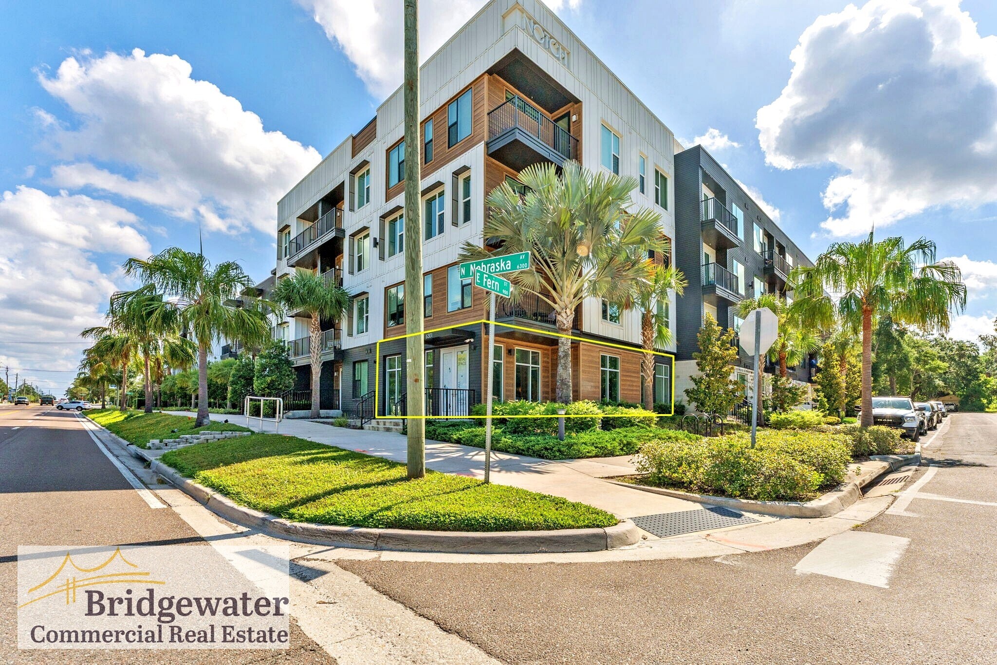 6301 N Nebraska Ave, Tampa, FL à louer Photo de l’immeuble– Image 1 sur 16