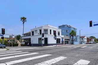 900-904 Pacific Ave, Venice, CA à louer Photo de l’immeuble– Image 1 sur 12
