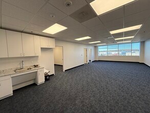 8551 Rixlew Ln, Manassas, VA à louer Photo intérieure– Image 1 sur 7