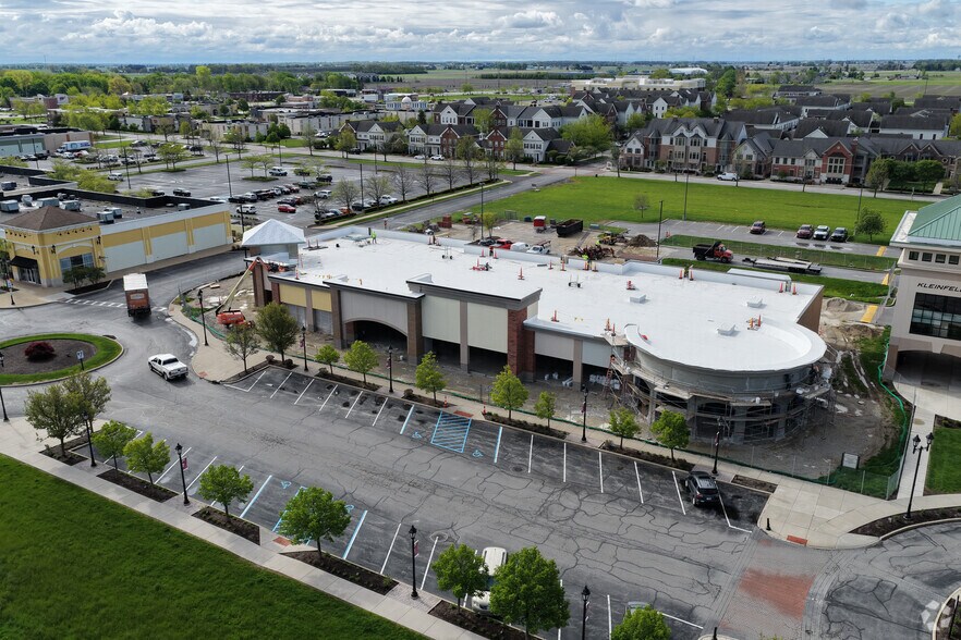 5000 Levis Commons Blvd, Perrysburg, OH à louer – Image 2 sur 27