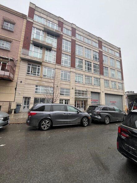 315-329 Rutledge St, Brooklyn, NY à louer - Photo principale – Image 1 sur 17