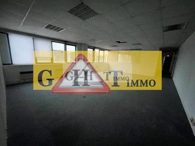 Bureau dans Neuilly-sur-Marne à louer Photo intérieure– Image 1 sur 4