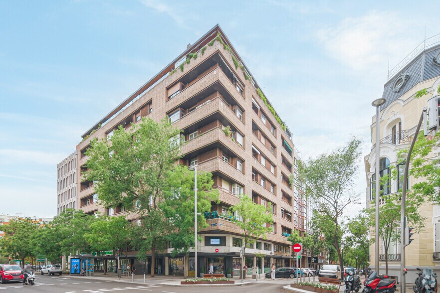 Calle de José Ortega y Gasset, 34, Madrid, Madrid à louer - Photo principale – Image 1 sur 3