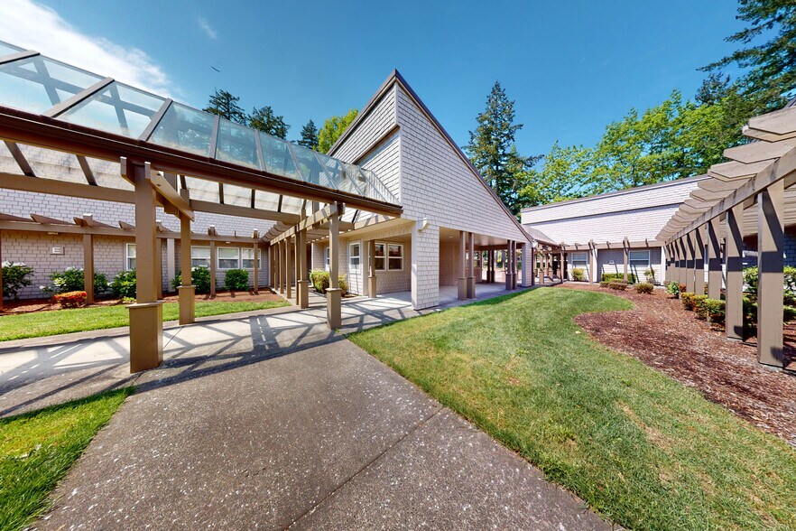 405 Black Hills Ln SW, Olympia, WA à vendre - Photo de l’immeuble – Image 3 sur 21