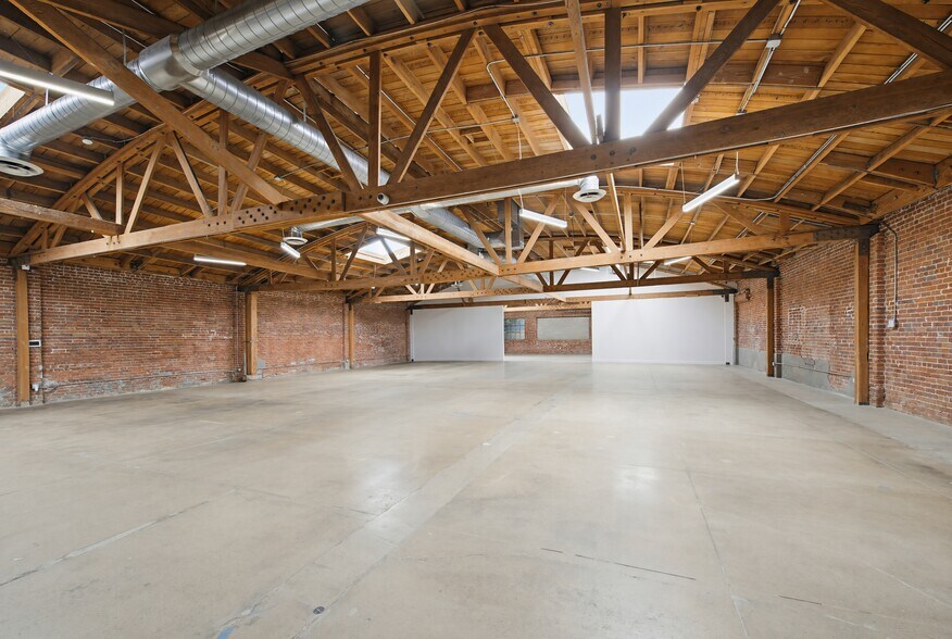 2210 W Temple St, Los Angeles, CA à vendre - Photo de l’immeuble – Image 2 sur 10