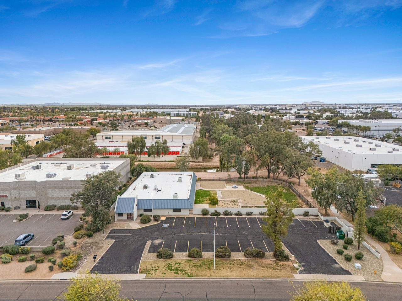 6185 W Detroit St, Chandler, AZ à louer Photo de l’immeuble– Image 1 sur 10