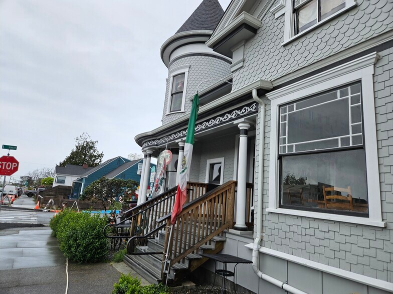 860 10th St, Arcata, CA à vendre - Photo de l’immeuble – Image 2 sur 4