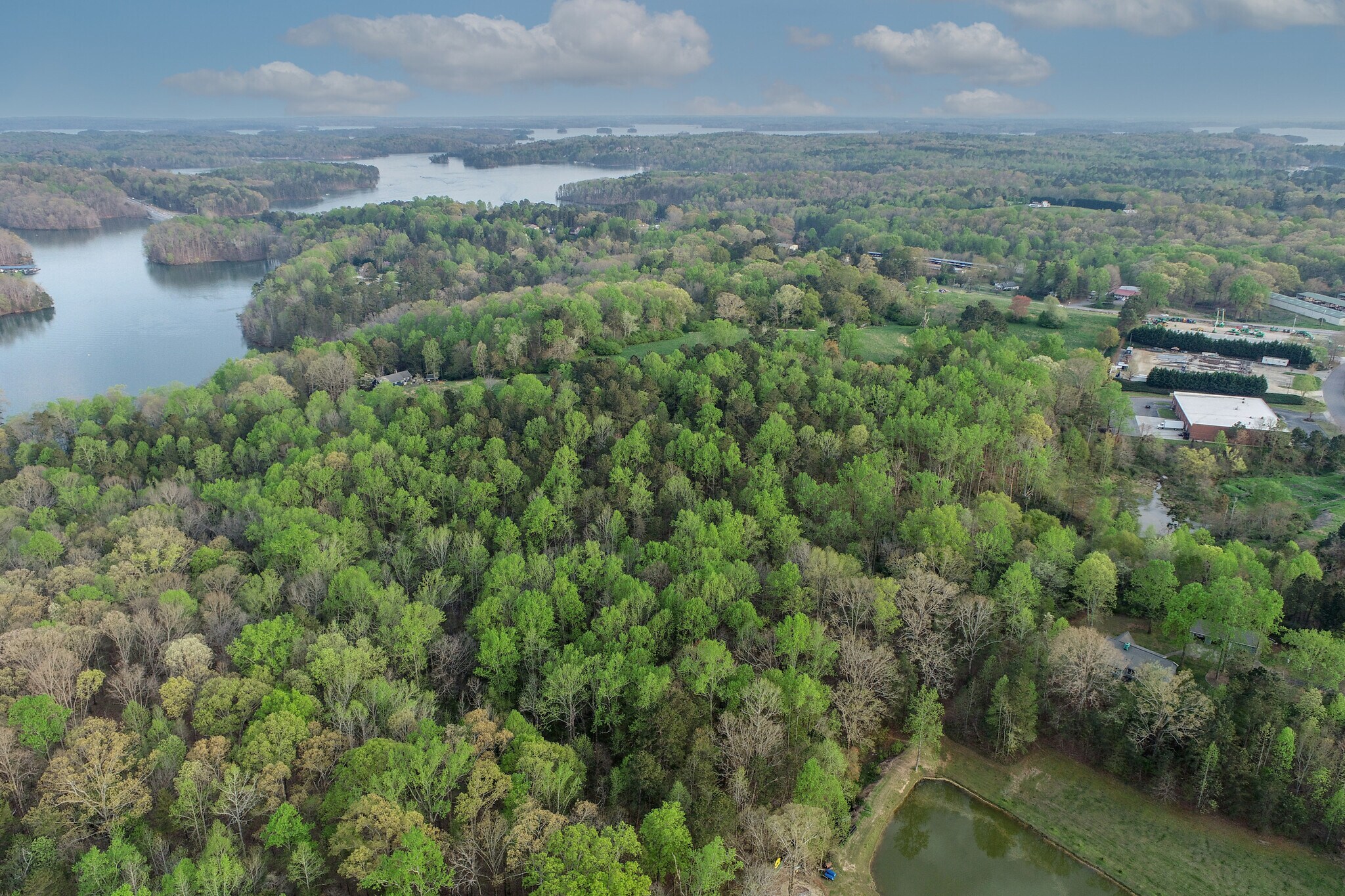 5325 Browns Bridge Rd, Cumming, GA à vendre Photo principale– Image 1 sur 15