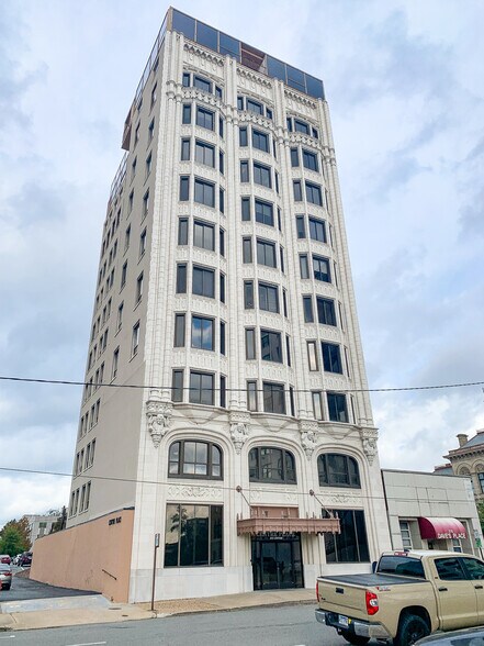 212 Center St, Little Rock, AR à louer - Photo principale – Image 1 sur 8