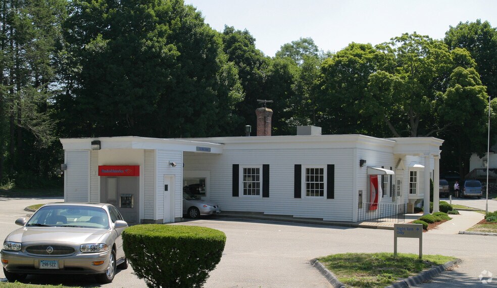 75 Town St, Norwich, CT à louer - Photo de l’immeuble – Image 2 sur 9