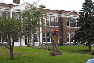 Plus de détails pour 7 Erie Ave, Narrowsburg, NY - Bureau, Bureau/Médical à louer
