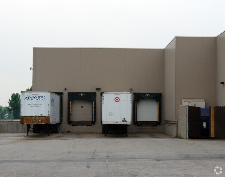 5236 Elmore Ave, Davenport, IA à louer - Photo de l’immeuble – Image 3 sur 5