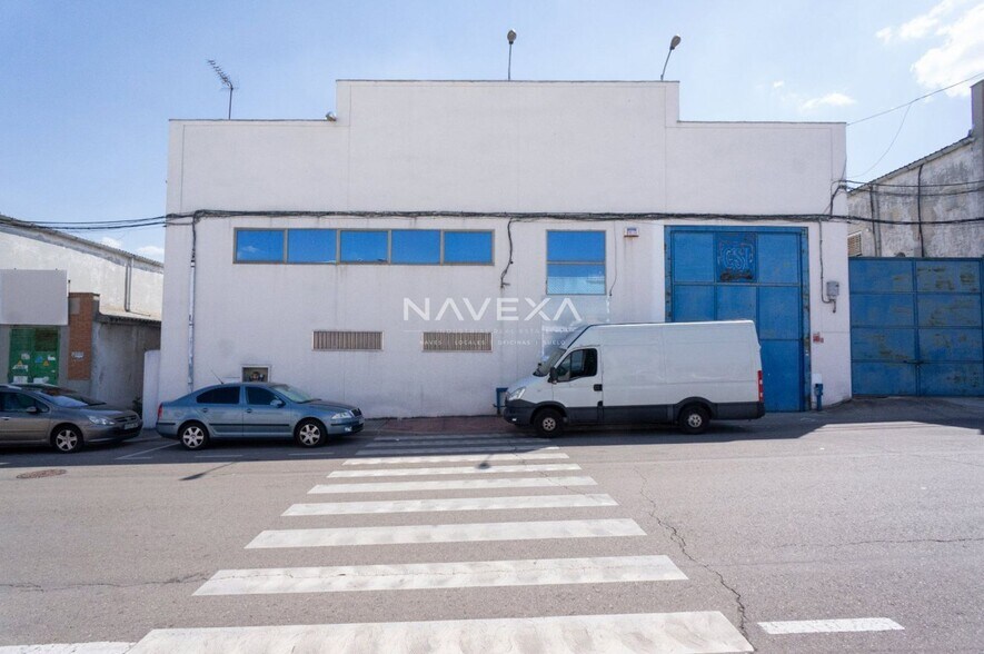 Industriel/Logistique dans Fuenlabrada, Madrid à louer - Photo de l’immeuble – Image 1 sur 15