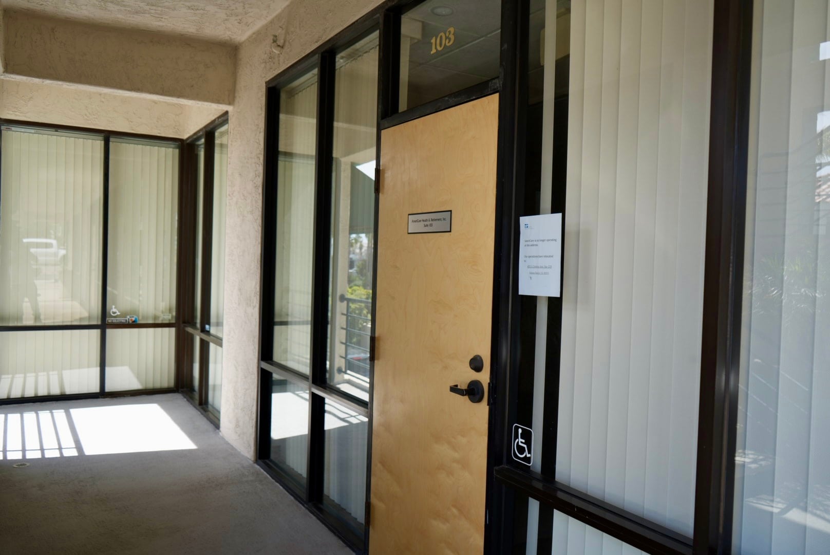 120-124 Lomas Santa Fe Dr, Solana Beach, CA à louer Photo intérieure– Image 1 sur 11