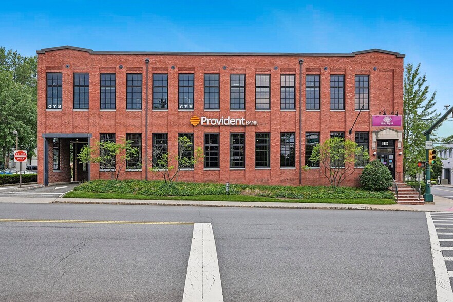 510 Morris Ave, Summit, NJ à louer - Photo de l’immeuble – Image 2 sur 5