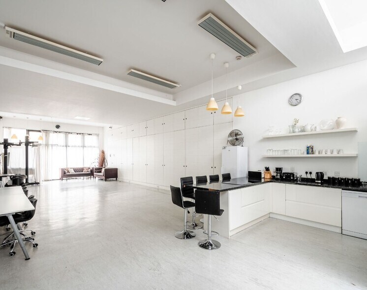 129 Weedington Rd, Londres à louer - Photo intérieure – Image 3 sur 6