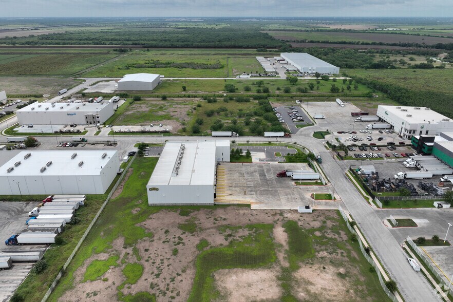 10801 S Palm Dr, Pharr, TX à vendre - Aérien – Image 2 sur 5