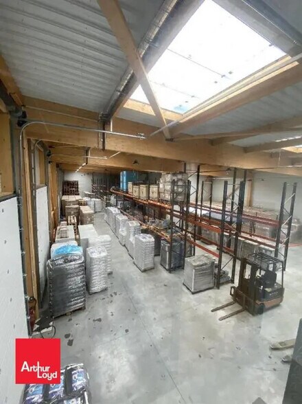 Local d'activités dans Chartres à vendre - Photo de l’immeuble – Image 3 sur 6