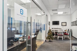 3687 Tampa Rd, Oldsmar, FL à louer Photo intérieure– Image 1 sur 6