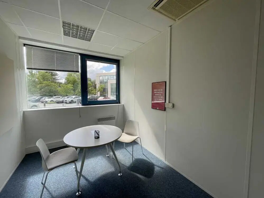 3 Allée Du Moulin Berger, Écully à louer Photo intérieure– Image 1 sur 11