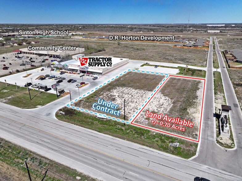 Hwy 181 & FM 188, Sinton, TX à vendre - Photo de l’immeuble – Image 1 sur 12