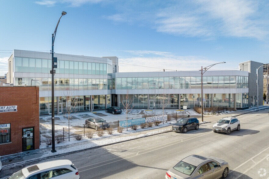 2750 N Elston Ave, Chicago, IL à louer - Photo principale – Image 1 sur 19