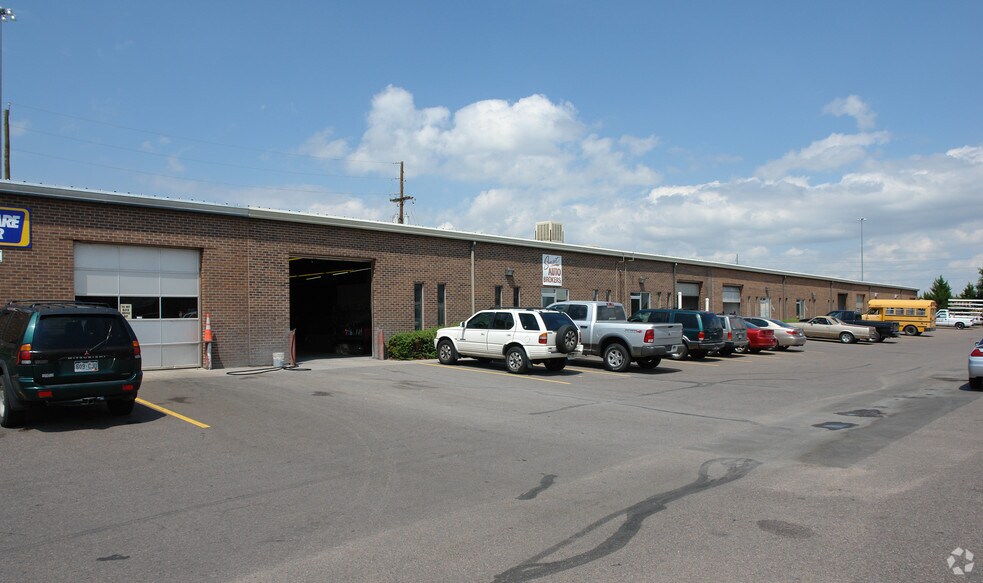 7152 Washington St, Denver, CO à louer - Photo de l’immeuble – Image 3 sur 5