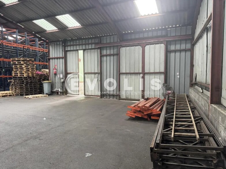 Local d’activités dans Amiens à louer - Photo intérieure – Image 2 sur 3