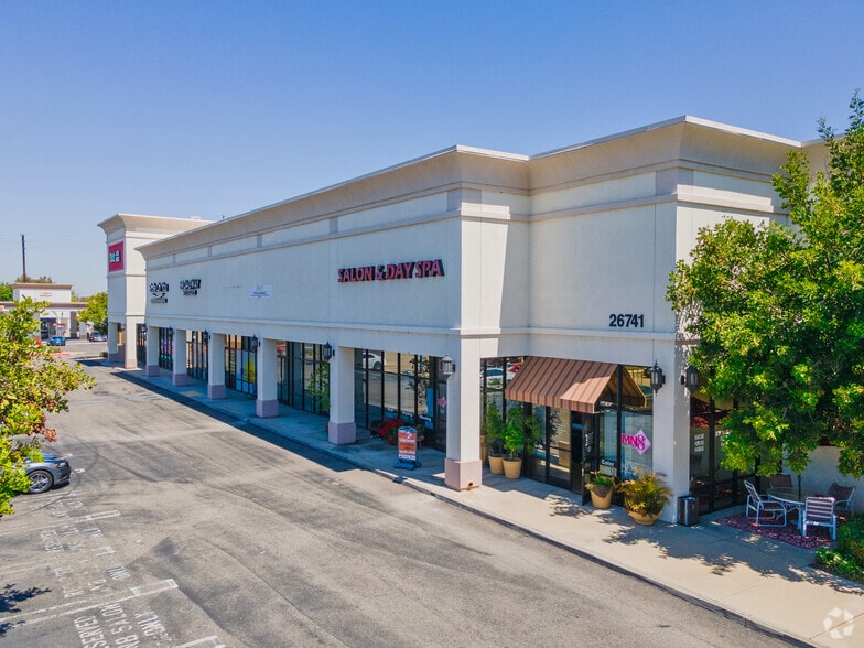 20021-20025 Lake Forest Dr, Lake Forest, CA à louer - Photo principale – Image 1 sur 8