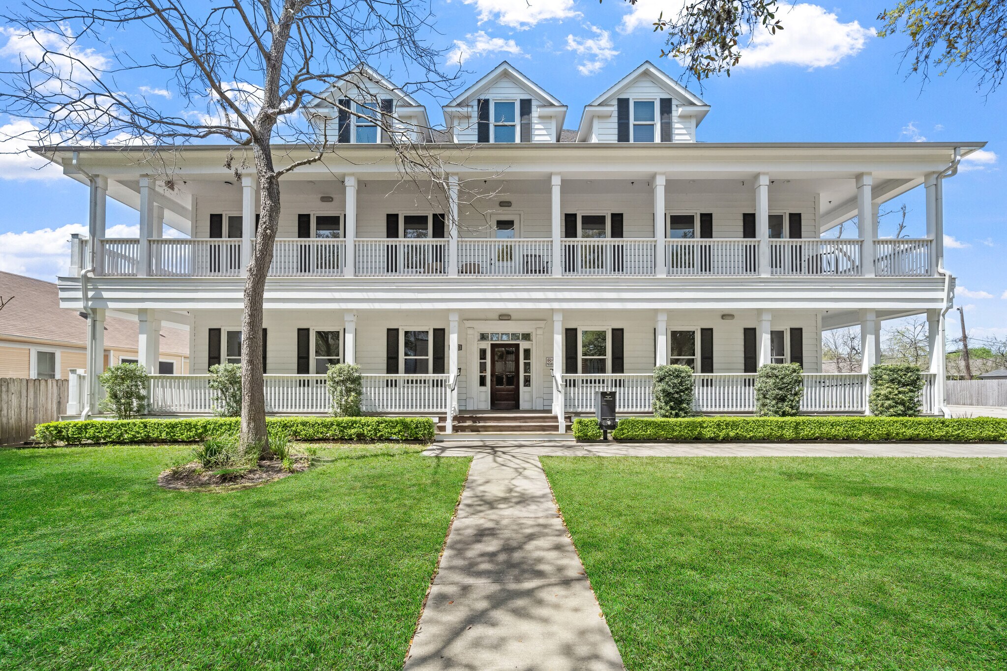 1523 Yale St, Houston, TX à vendre Photo principale– Image 1 sur 9