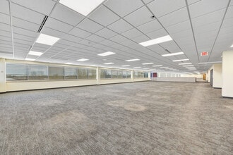 3500 Packerland Dr, De Pere, WI à louer Photo intérieure– Image 2 sur 11