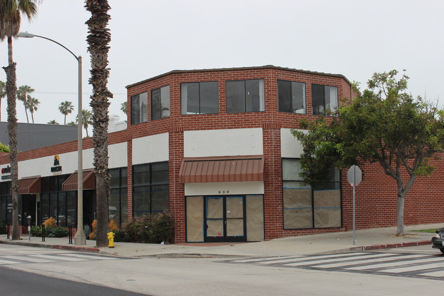 925 Wilshire Blvd, Santa Monica, CA à louer - Photo de l’immeuble – Image 2 sur 27