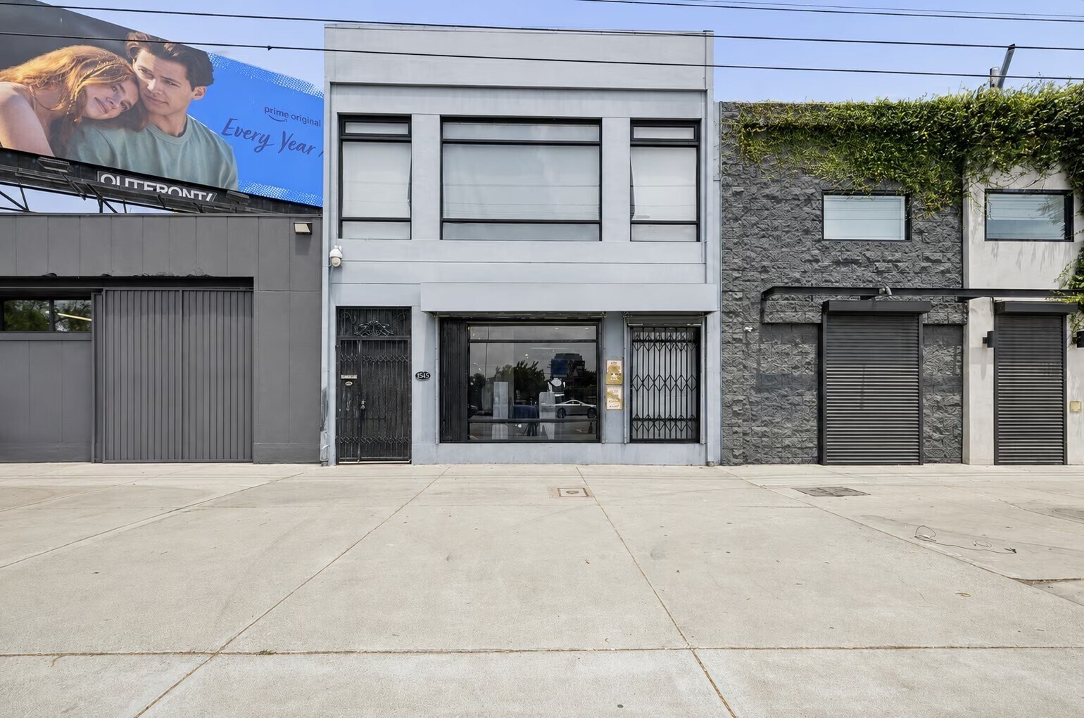 8543 Venice Blvd, Los Angeles, CA à louer Photo de l’immeuble– Image 1 sur 27