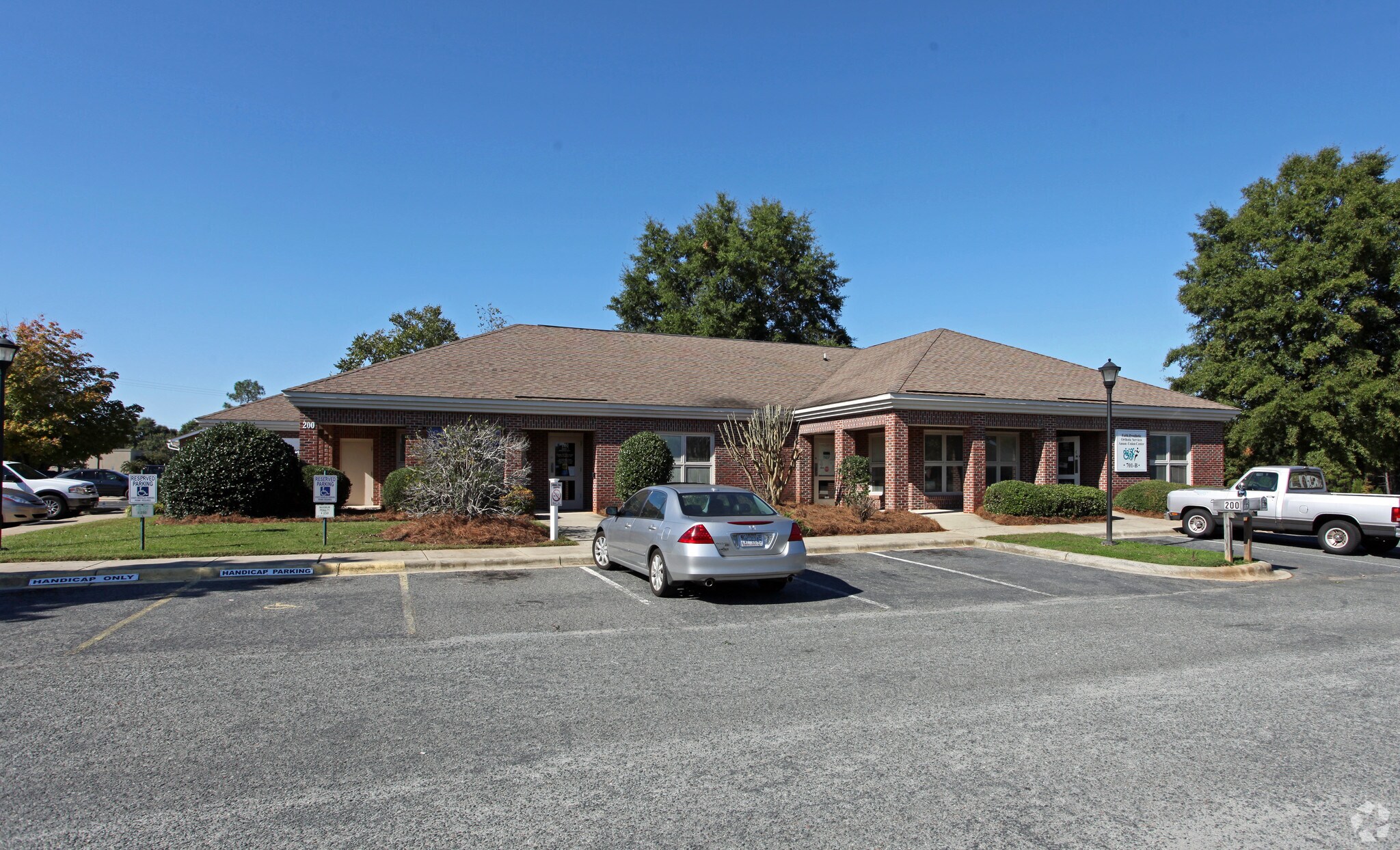 701 E Roosevelt Blvd, Monroe, NC à louer Photo de l’immeuble– Image 1 sur 6