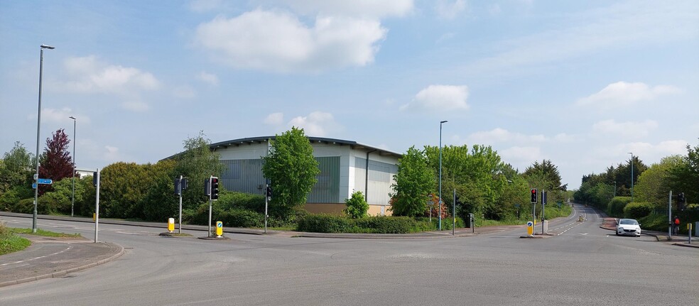 Shannon Way, Tewkesbury à louer - Photo principale – Image 1 sur 4