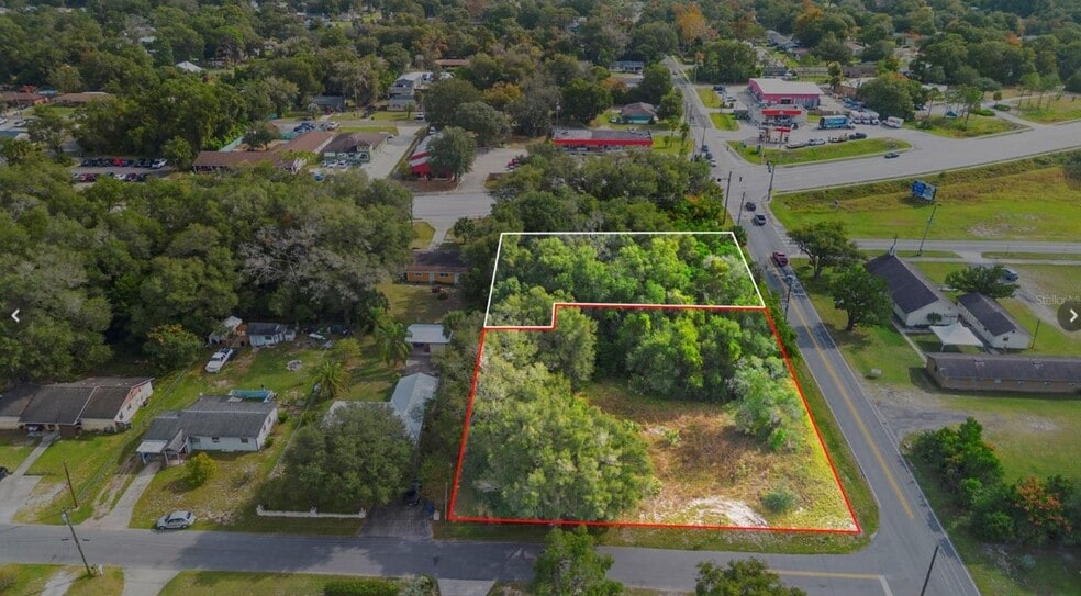 905 W Beresford Ave, Deland, FL à vendre - Photo principale – Image 1 sur 4