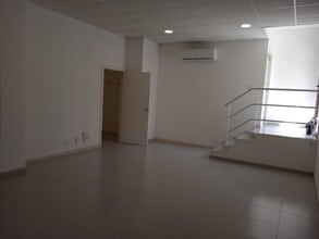 Bureaux/Local commercial dans Sant Andreu de la Barca, Barcelona à louer Photo intérieure– Image 2 sur 13