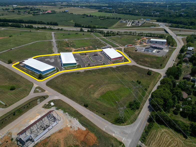 100 Lacefield, Midway, KY à louer - Photo de l’immeuble – Image 1 sur 17