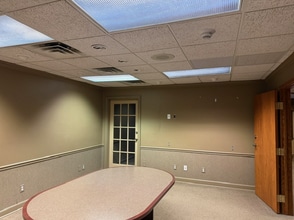 15-19 E 1st St, Fond Du Lac, WI à louer Photo intérieure– Image 2 sur 24