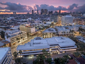 100 N Crescent Dr, Beverly Hills, CA - VUE AÉRIENNE  vue de carte