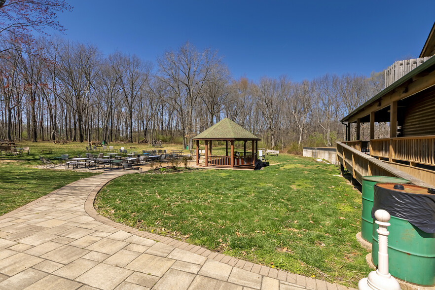 14391 IL-37, Whittington, IL à vendre - Photo de l’immeuble – Image 3 sur 33