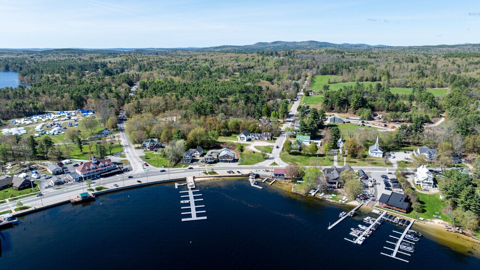 894 Roosevelt Trail, Naples, ME à vendre - Photo de l’immeuble – Image 2 sur 17