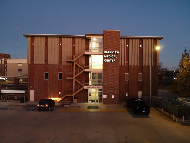 330 S 5th St, Enid, OK à louer - Photo de l’immeuble – Image 3 sur 6