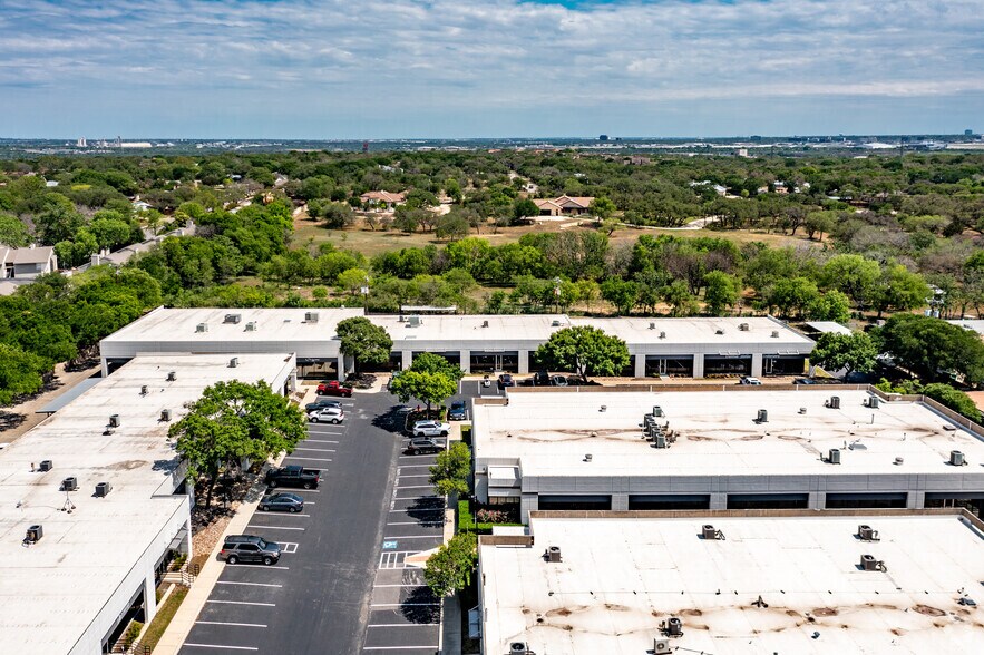 140 Heimer Rd, San Antonio, TX à vendre - Aérien – Image 3 sur 9