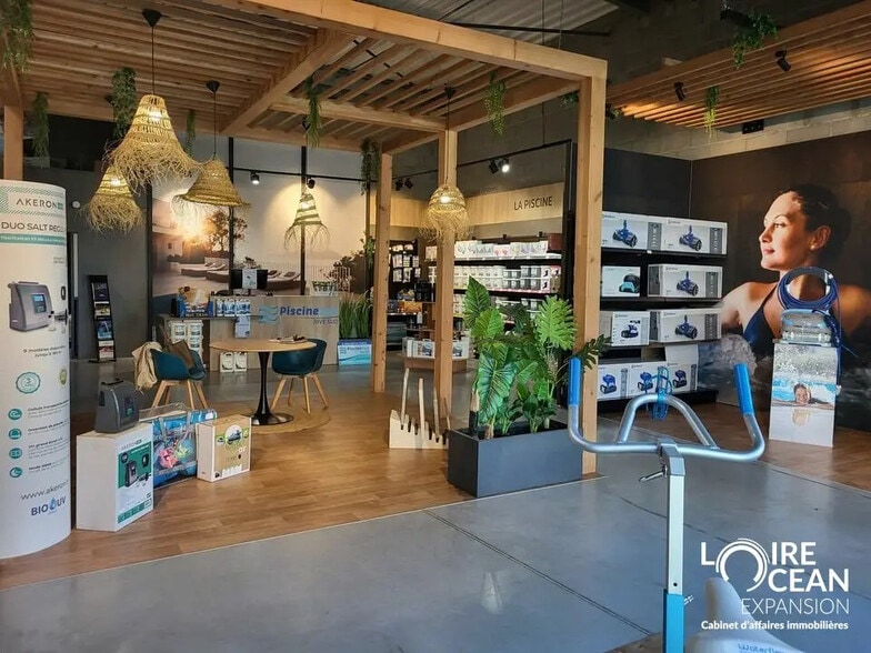 Local commercial dans Saint-Brevin-les-Pins à louer - Photo de l’immeuble – Image 1 sur 7